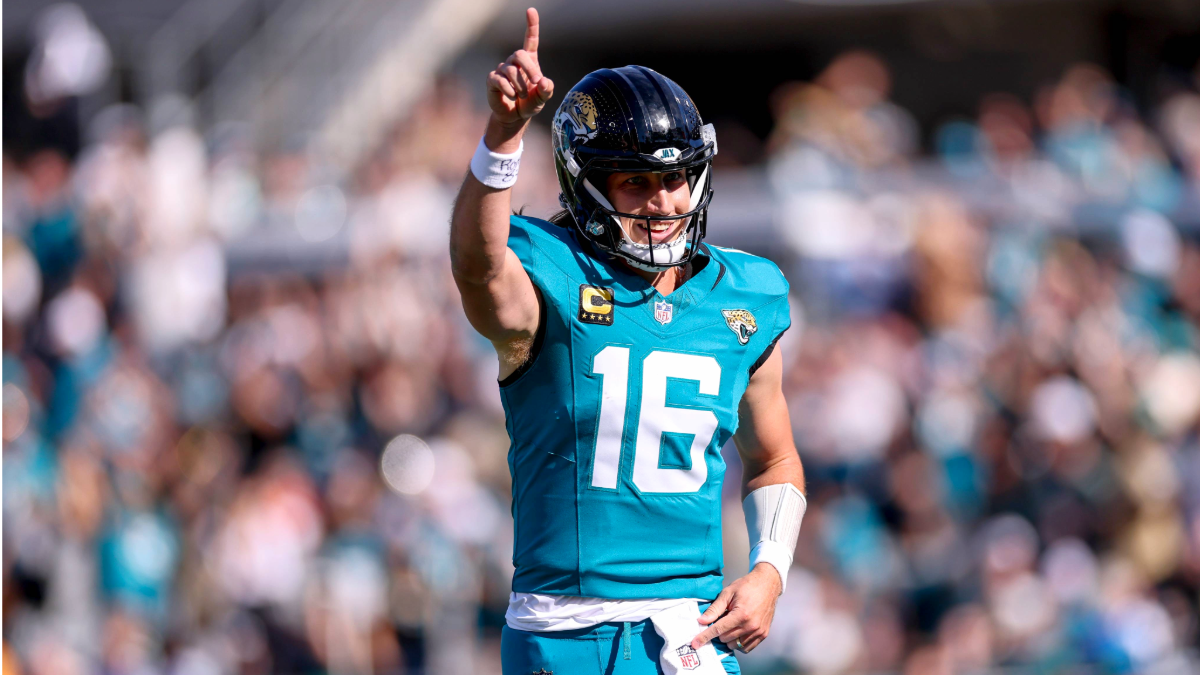 Trevor Lawrence #16 of the Jacksonville Jaguars celebrates a touchdown during an NFL 2025 game against the New York Jets at Everbank Stadium on December 14, 2025 in Jacksonville, Florida.