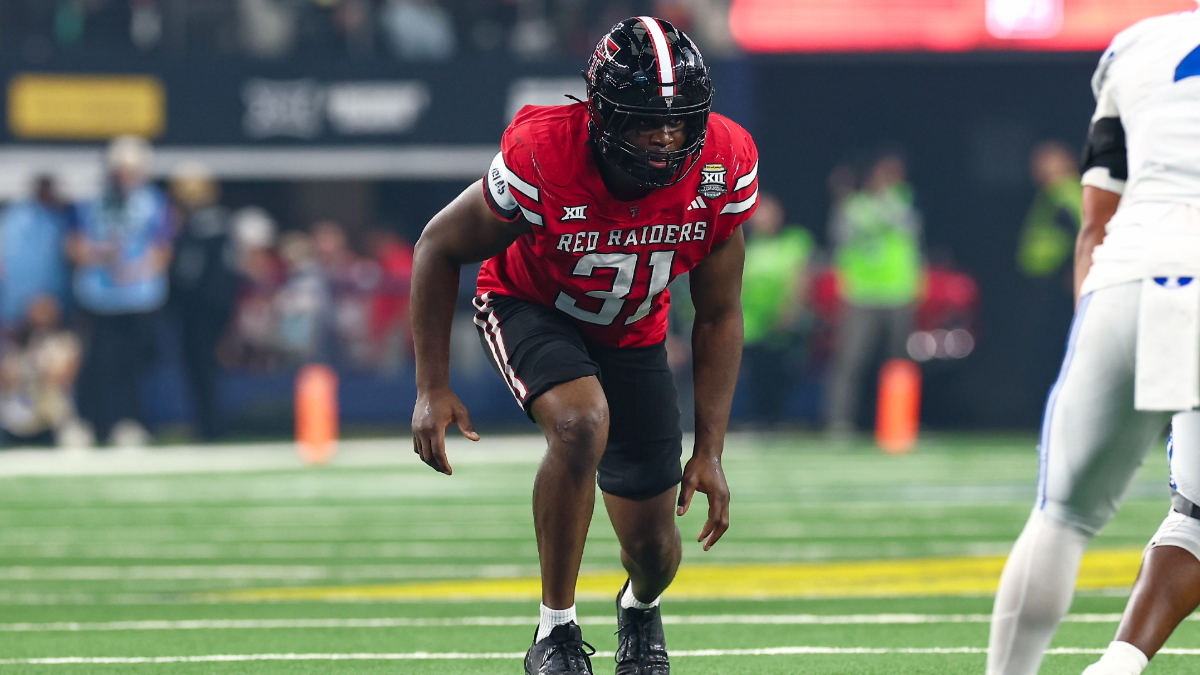 Texas Tech Red Raiders defensive end David Bailey (#31) looks up field during the Big 12 Championship Game between the Texas Tech Red Raiders and BYU Cougars on December 6, 2025 at Amon G. Carter Stadium in Fort Worth, TX.