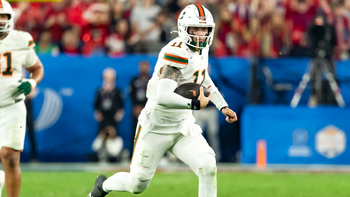 Game Balls: Who Had The Top CFP Semifinals Performances?