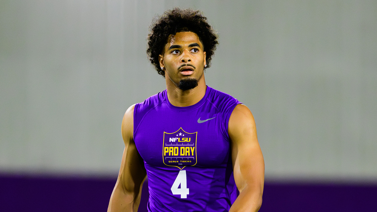 Mansoor Delane #4 of the LSU Tigers participates in defensive back drills at LSU's Pro Day on March 23, 2026 in Baton Rouge, Louisiana.