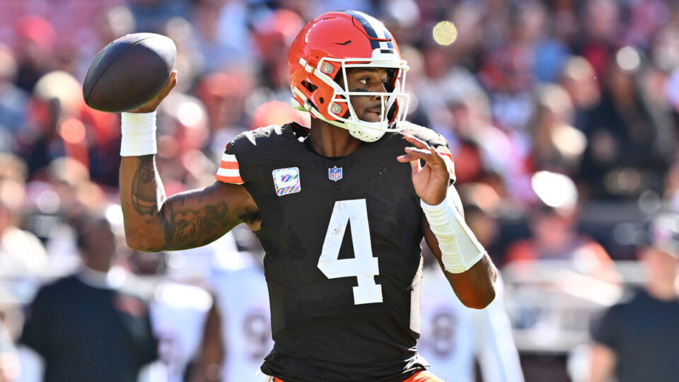 Deshaun Watson #4 of the Cleveland Browns throws a pass in the second quarter of a game against the Cincinnati Bengals at Huntington Bank Field on October 20, 2024 in Cleveland, Ohio.