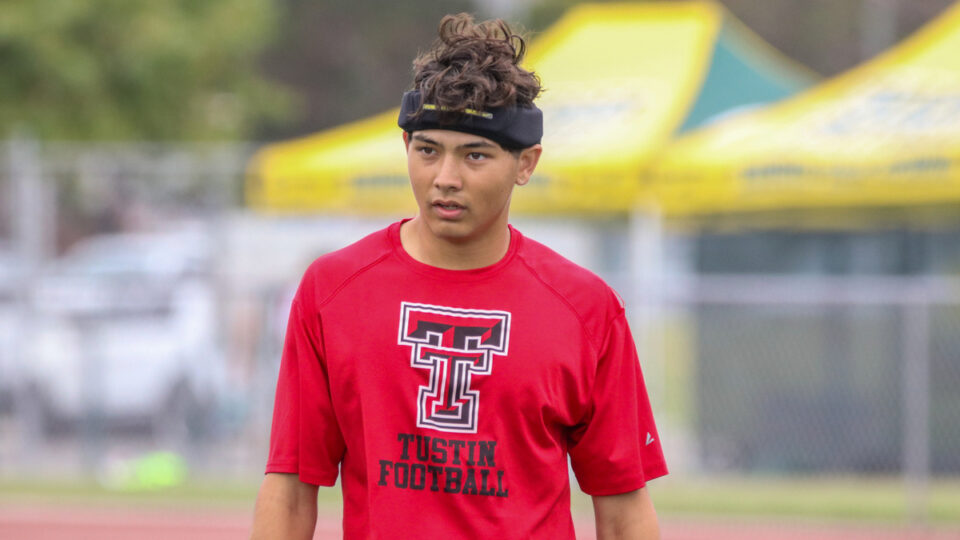 2028 Tustin receiver Hayden Koo at the Edison Battle at the Beach on May 11, 2026 in Huntington Beach, California.