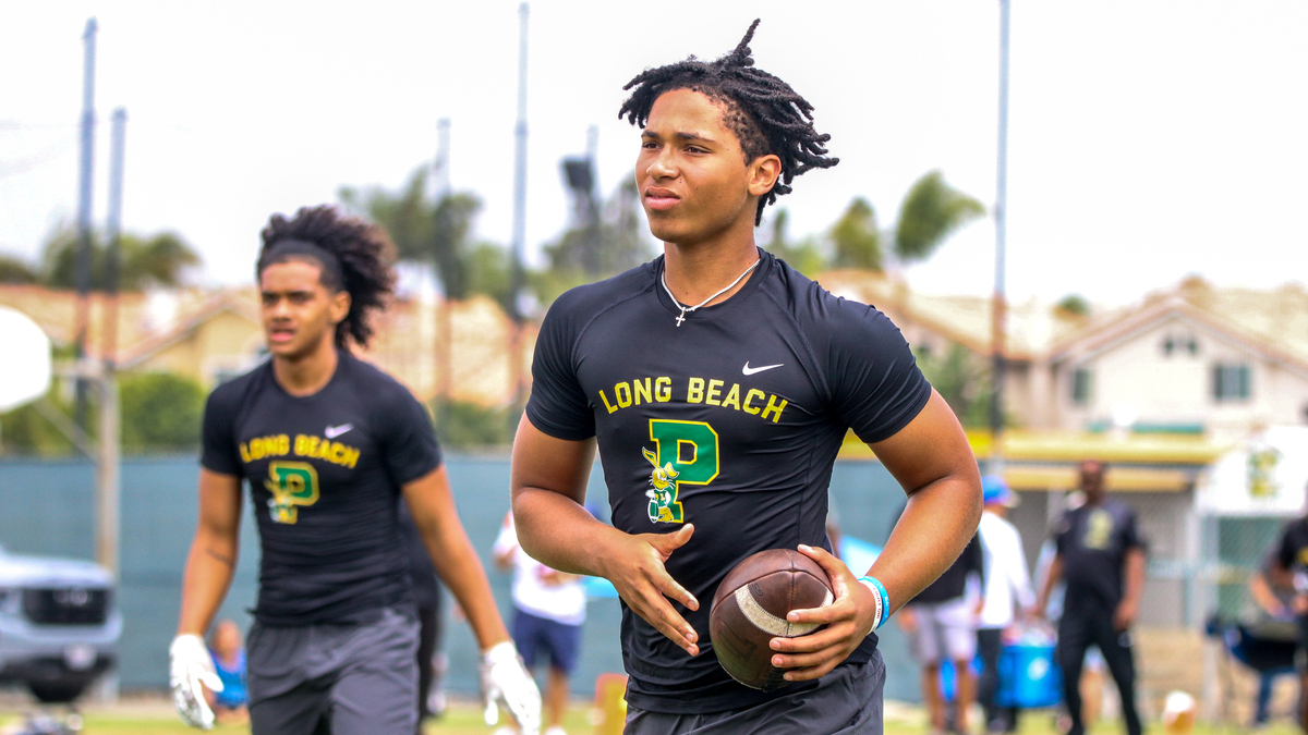 2029 Long Beach Poly QB Trevor Scott prepares for a drive at the Edison Battle at the Beach on May 11, 2026 in Huntington Beach, California.