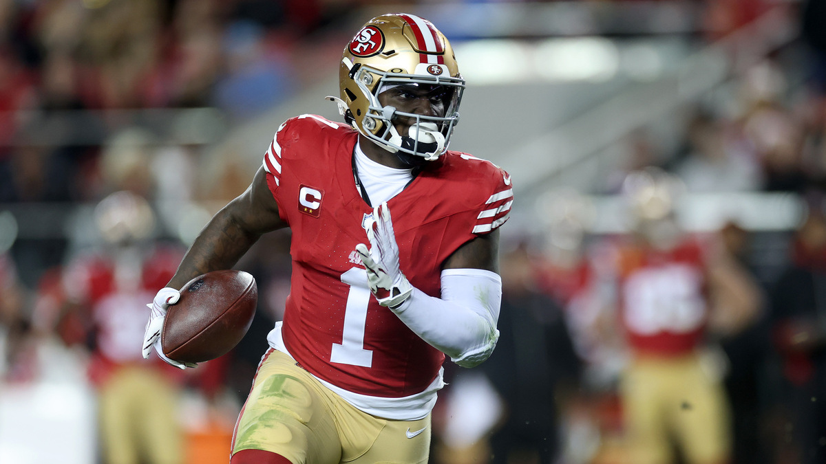 Deebo Samuel Sr. #1 of the San Francisco 49ers in action against the Detroit Lions at Levi's Stadium on December 30, 2024 in Santa Clara, California.