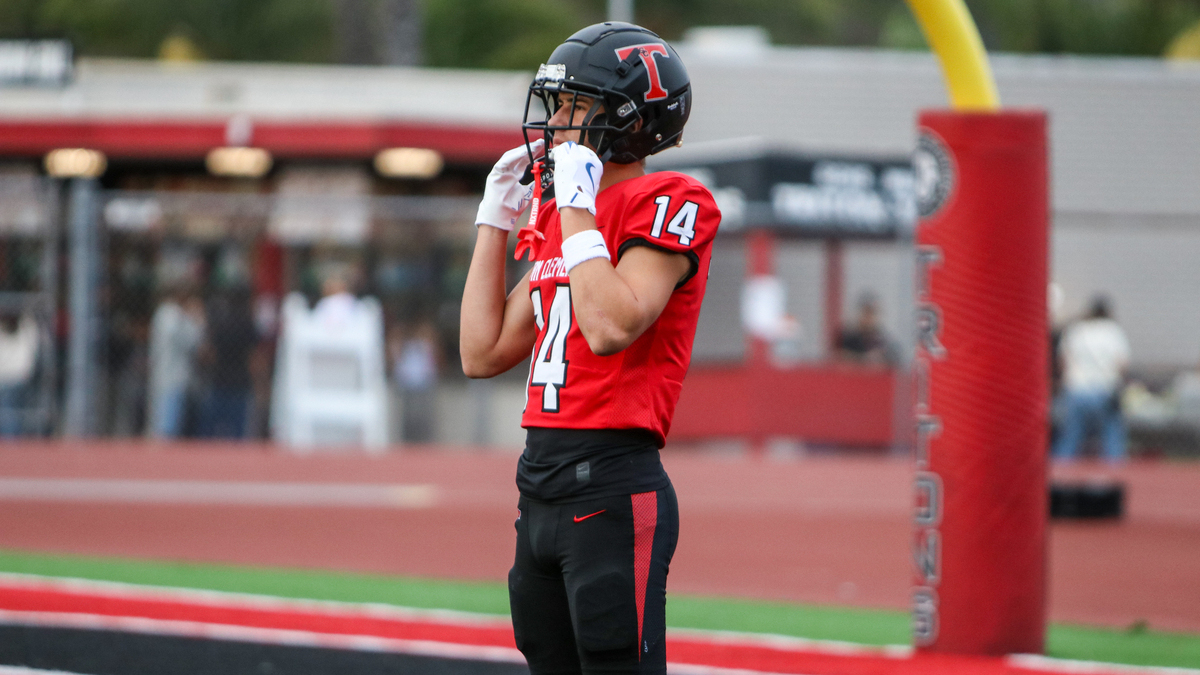 Two-way athlete Jaxson Rex warms up for San Clemente before a Week 5 matchup against Murrieta Valley at San Clemente High School in California on Sept. 27, 2025.