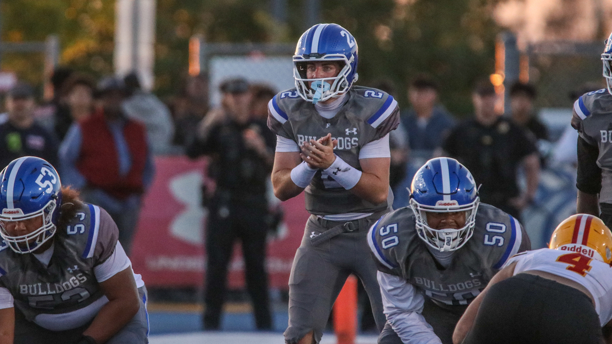QB Brody Rudnicki Scores 5 TDs To Lead Folsom In Win Over Mission Viejo