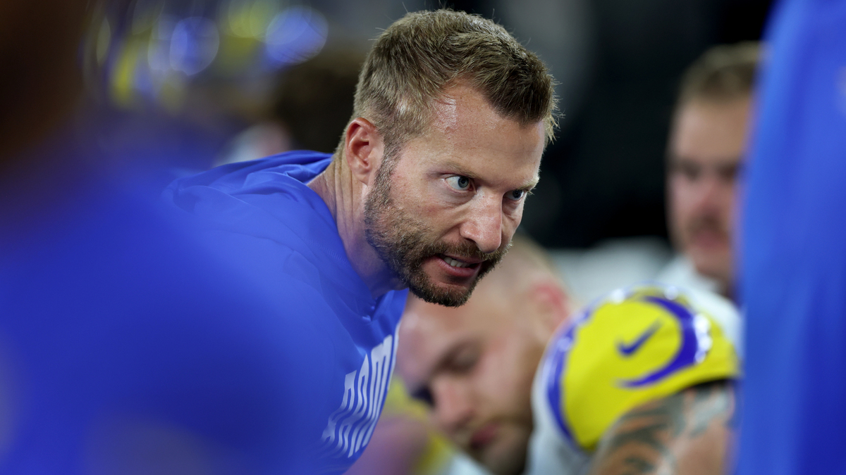 Rams head coach Sean McVay motivates his team during a preseason game against the Chargers at SoFi Stadium on Thursday, Aug. 27, 2026.